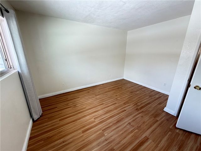 1330 W Lambert, La Habra, CA 90631