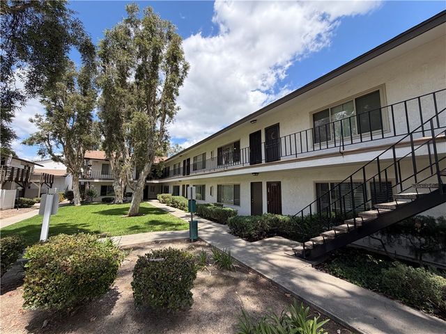 1330 W Lambert, La Habra, CA 90631