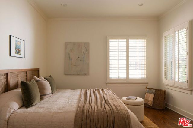 804 Westmount Drive, West Hollywood, CA 90069