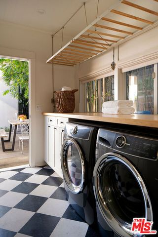 804 Westmount Drive, West Hollywood, CA 90069