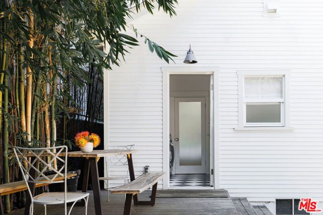 804 Westmount Drive, West Hollywood, CA 90069