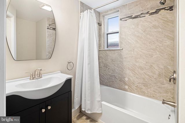 232 BUCHANAN ST, Phoenixville, PA 19460