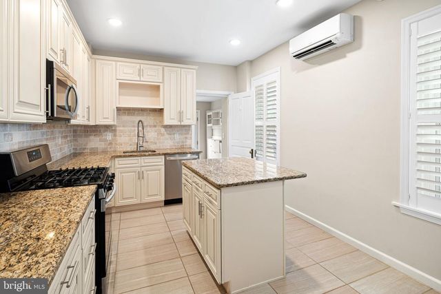 232 BUCHANAN ST, Phoenixville, PA 19460