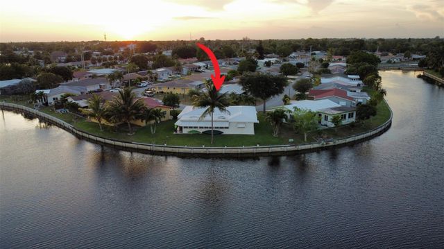 6806 NW 59th St, Tamarac, FL 33321