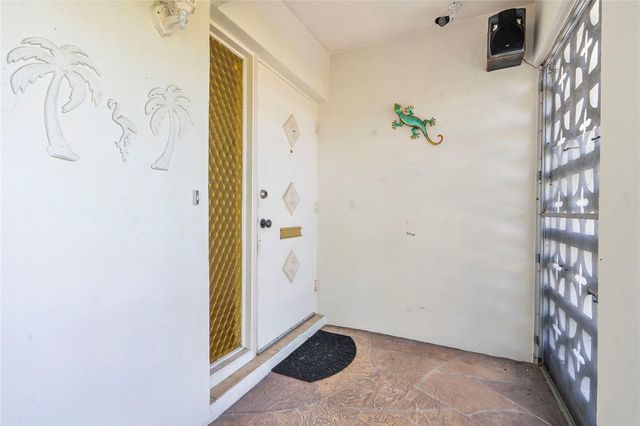 6806 NW 59th St, Tamarac, FL 33321