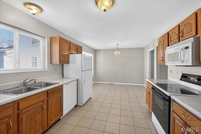 164 Keystone Crossing Drive, O'fallon, MO 63368