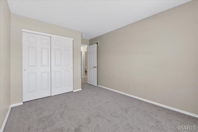 164 Keystone Crossing Drive, O'fallon, MO 63368