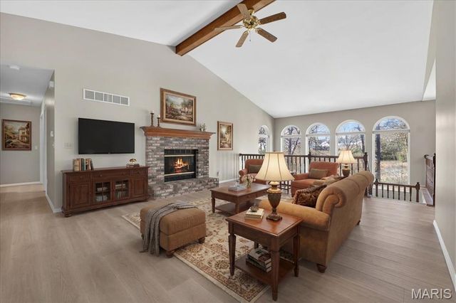 164 Keystone Crossing Drive, O'fallon, MO 63368