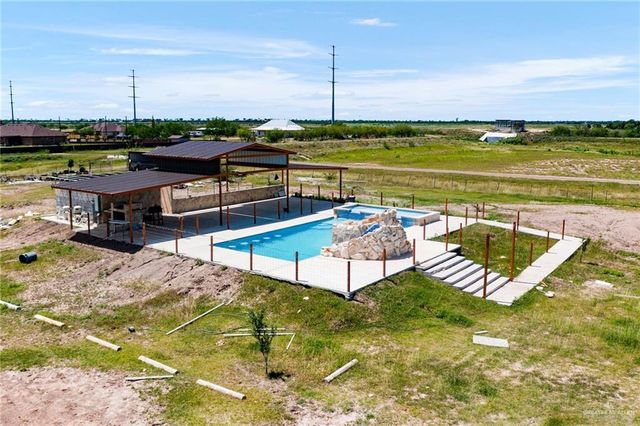 1403 N J Hernandez N, Weslaco, TX 78596
