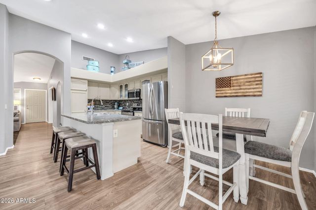 15249 W Honeysuckle Lane, Surprise, AZ 85374