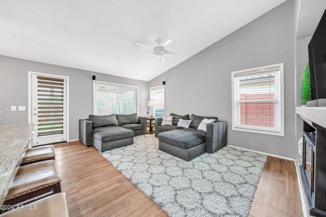 15249 W Honeysuckle Lane, Surprise, AZ 85374