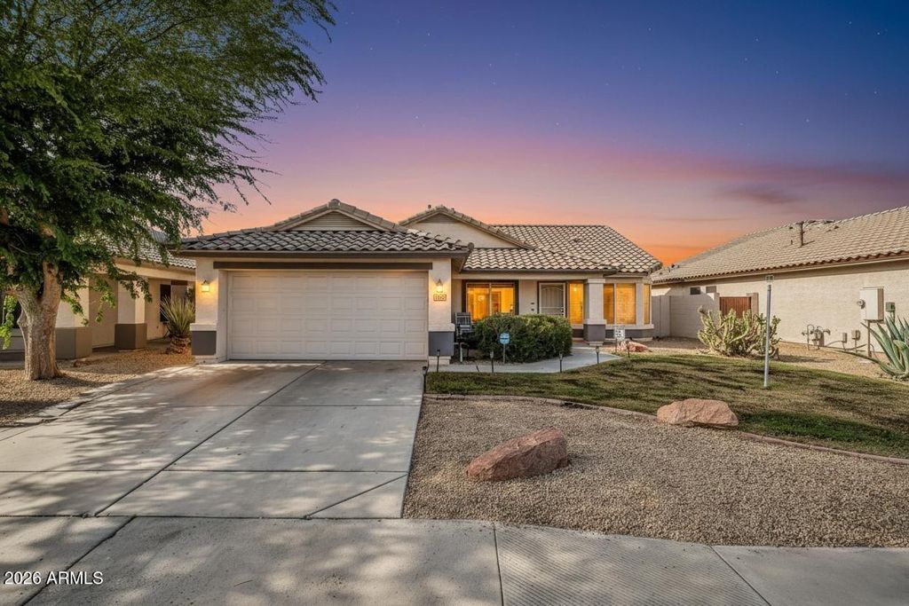 15249 W Honeysuckle Lane, Surprise, AZ 85374
