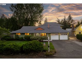 1004 Ne 84TH Ave, Vancouver, WA 98664