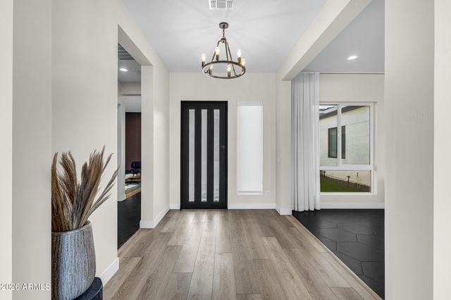 1320 E Piedmont Road, Phoenix, AZ 85042