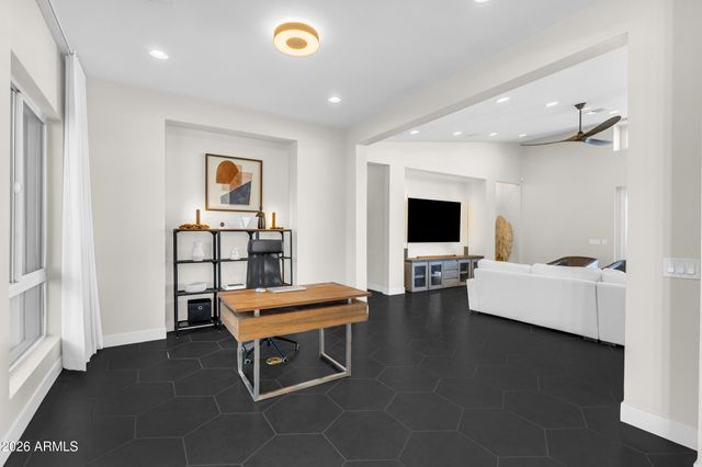 1320 E Piedmont Road, Phoenix, AZ 85042