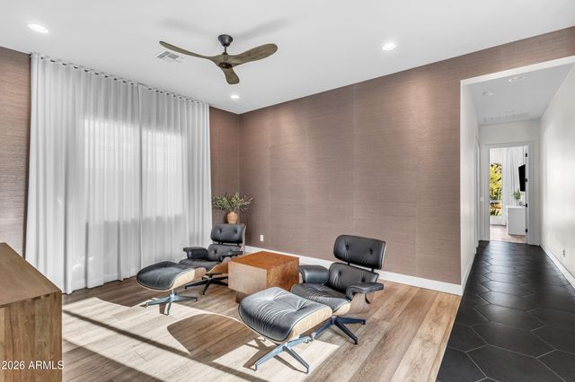 1320 E Piedmont Road, Phoenix, AZ 85042