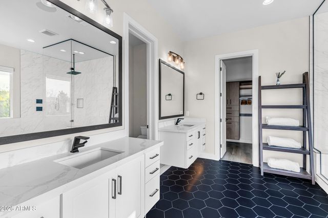 1320 E Piedmont Road, Phoenix, AZ 85042