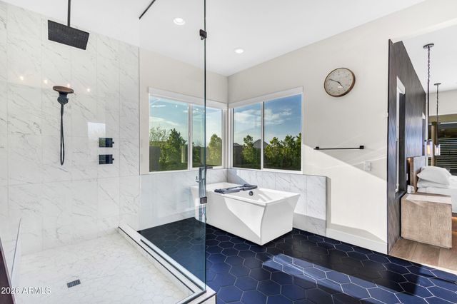 1320 E Piedmont Road, Phoenix, AZ 85042