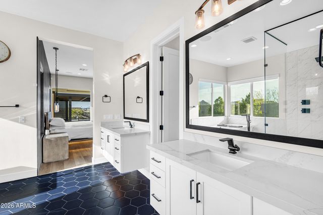 1320 E Piedmont Road, Phoenix, AZ 85042