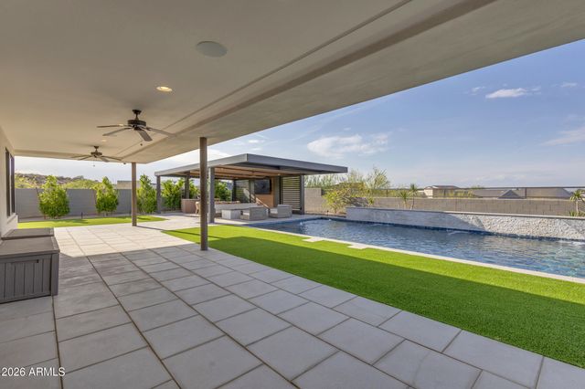 1320 E Piedmont Road, Phoenix, AZ 85042