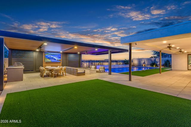 1320 E Piedmont Road, Phoenix, AZ 85042