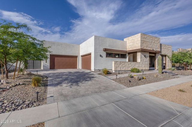 1320 E Piedmont Road, Phoenix, AZ 85042