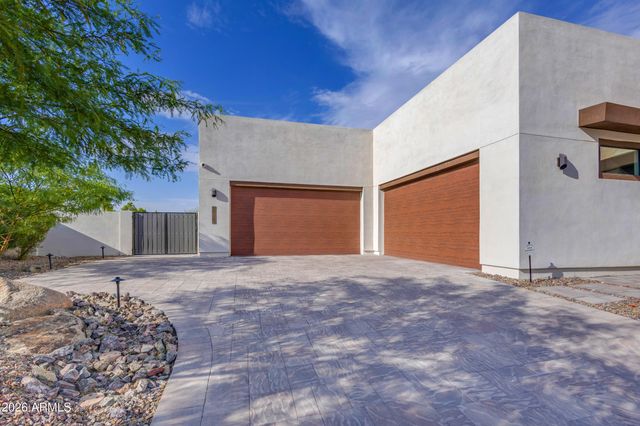 1320 E Piedmont Road, Phoenix, AZ 85042