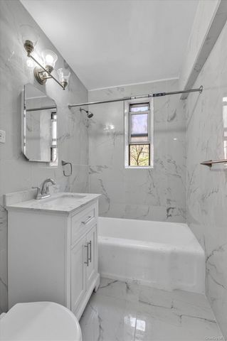 67-12 Yellowstone Boulevard B21, Forest Hills, NY 11375