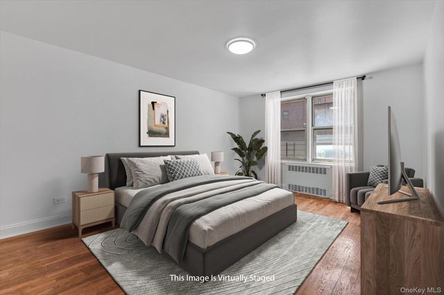 67-12 Yellowstone Boulevard B21, Forest Hills, NY 11375