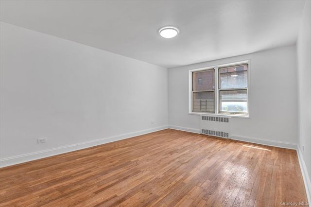 67-12 Yellowstone Boulevard B21, Forest Hills, NY 11375