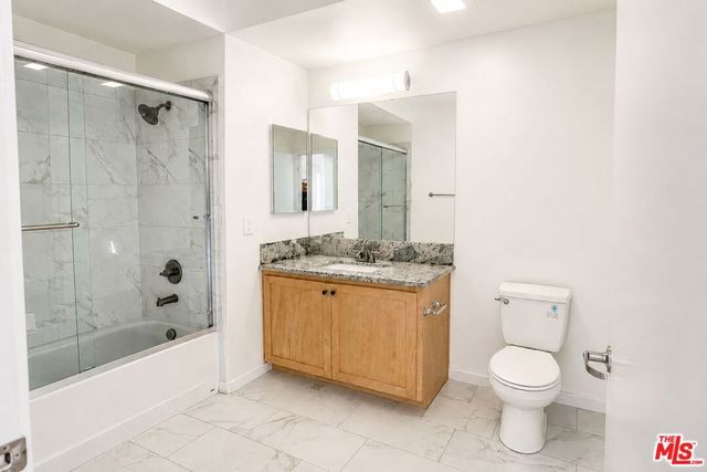 12132 Hart Street 301, North Hollywood, CA 91605