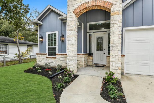 1518 Oleander Drive, La Marque, TX 77568