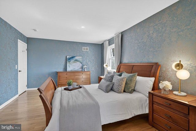 101 MILL POND RD, Belle Mead, NJ 08502