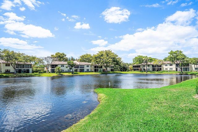 21875 Arriba Real 18b, Boca Raton, FL 33433