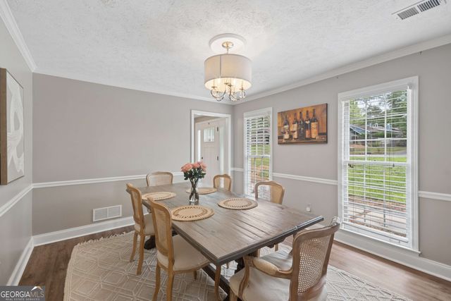 105 Sweetwood Way, Roswell, GA 30076