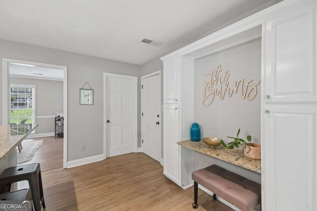 105 Sweetwood Way, Roswell, GA 30076