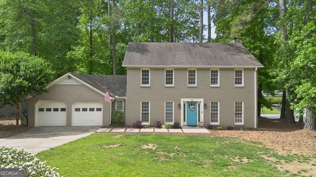 105 Sweetwood Way, Roswell, GA 30076