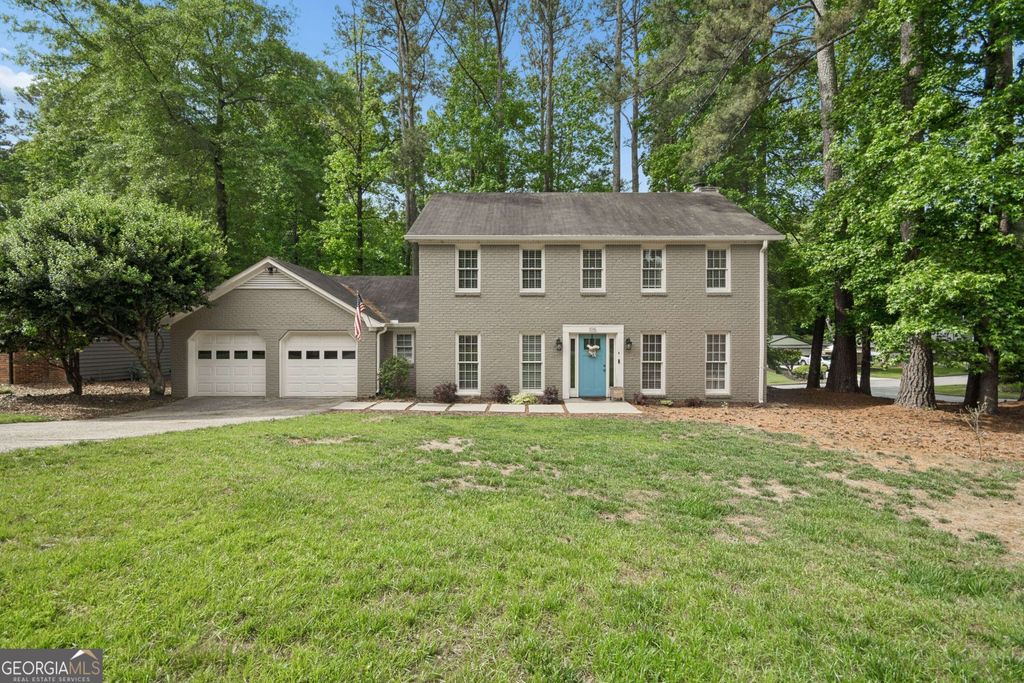 105 Sweetwood Way, Roswell, GA 30076