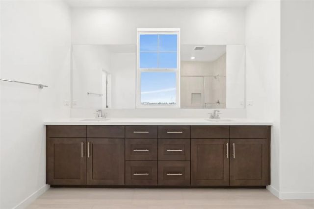 3718 Crossen Drive, Corona, CA 92883
