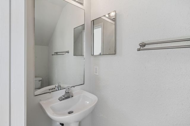 1895 Vista Way, Margate, FL 33063