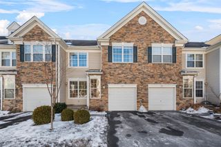 84 Barr Lane, Monroe, NY 10950