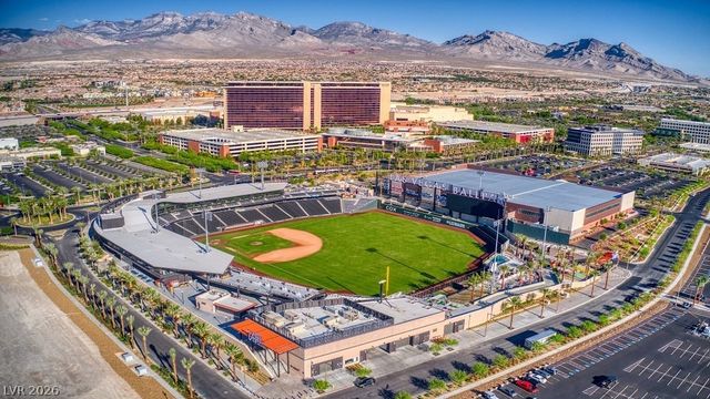 1578 Song Lark Lane, Las Vegas, NV 89138