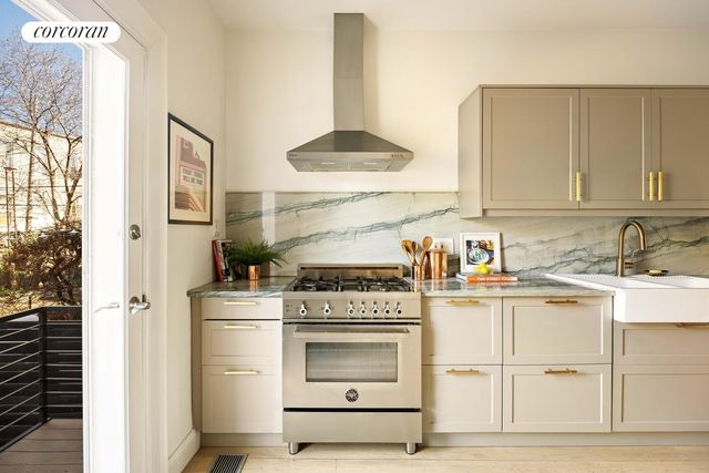 129 CALYER Street, New York City, NY 11222