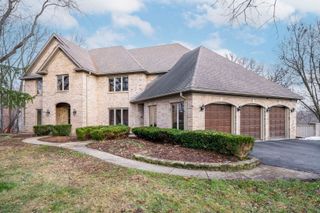 21 Canyon Court, Yorkville, IL 60560