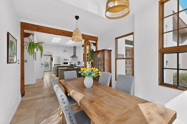 5118 Guadalupe Trail NW, Albuquerque, NM 87107