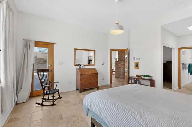 5118 Guadalupe Trail NW, Albuquerque, NM 87107