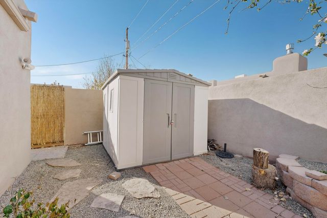 5118 Guadalupe Trail NW, Albuquerque, NM 87107