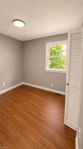 462 Mcpherson Drive, Mebane, NC 27302