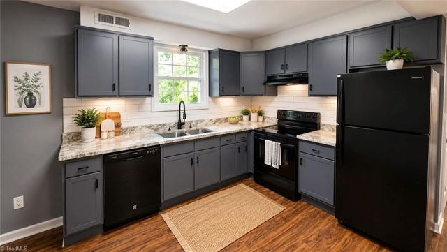 462 Mcpherson Drive, Mebane, NC 27302