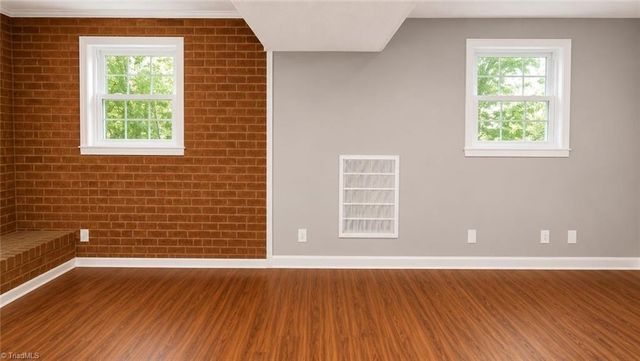 462 Mcpherson Drive, Mebane, NC 27302